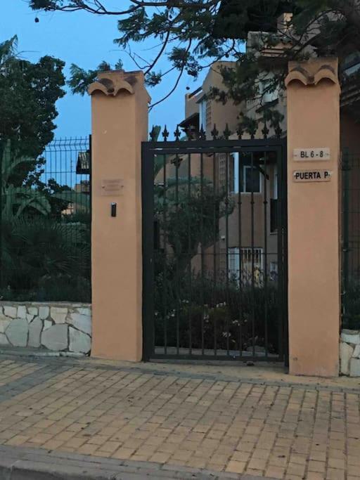 Bahia de Casares Superbe Appartement Avec Piscine A 800M De La Mer מראה חיצוני תמונה