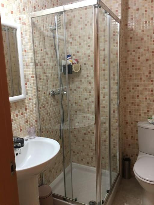 Bahia de Casares Superbe Appartement Avec Piscine A 800M De La Mer מראה חיצוני תמונה