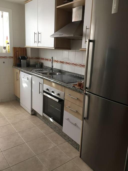 Bahia de Casares Superbe Appartement Avec Piscine A 800M De La Mer מראה חיצוני תמונה
